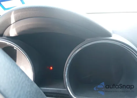 2012 Toyota Highlander Base V6 z USA, uszkodzony, nr VIN 5TDBK3EH8CS097730